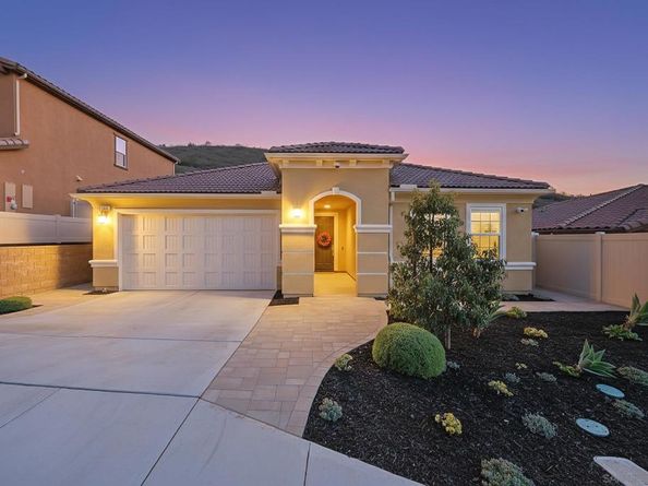 893 Woodhaven Rd, San Marcos CA 92069