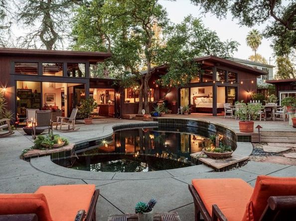 4244 Bluebell Avenue, Studio City CA 91604