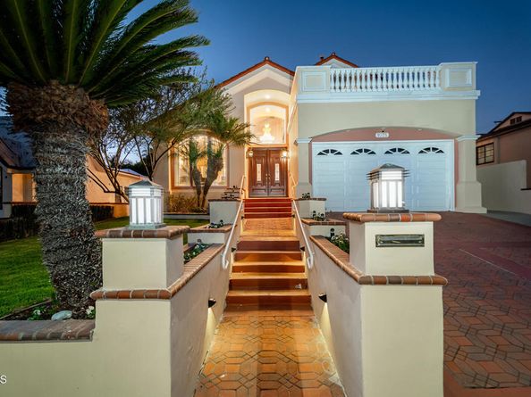 1075 E Tujunga Avenue, Burbank CA 91501