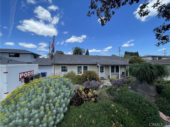17435 Runnymede Street, Van Nuys CA 91406