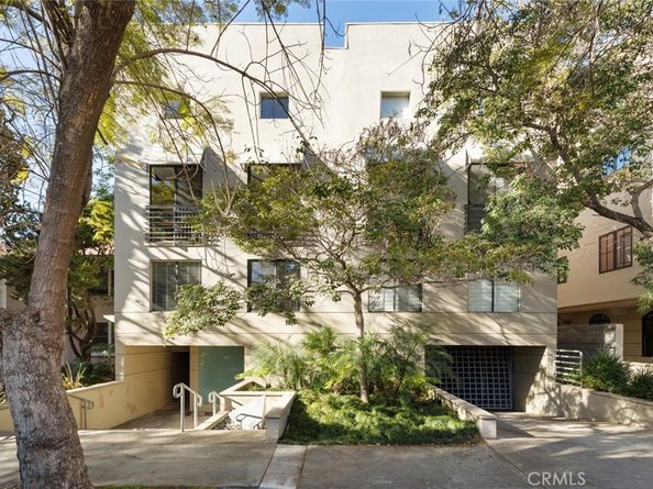 1421 Greenfield Avenue, Los Angeles CA 90025