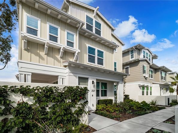 2127 Cresta, Newport Beach CA 92660