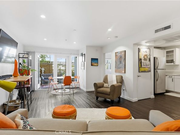 834 E 4th Street 29, Long Beach CA 90802