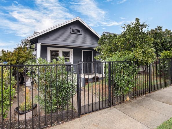 5639 Ash Street, Los Angeles CA 90042