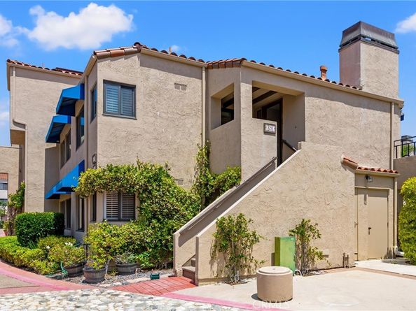 3211 Anne Circle CI102, Huntington Beach CA 92649