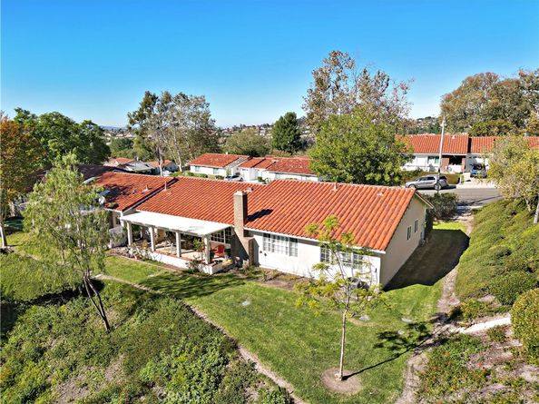27952 Calle Casal, Mission Viejo CA 92692