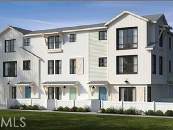 2513 Delphinium, Carlsbad CA 92008