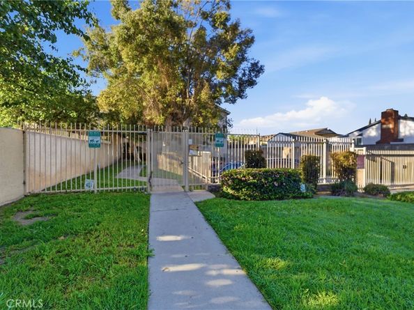 9200 Palm Street 6, Bellflower CA 90706