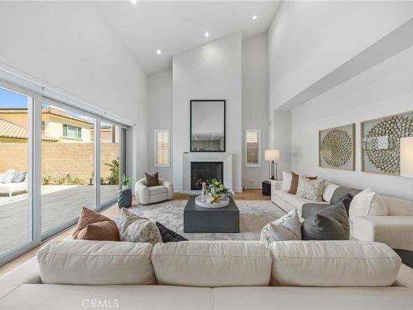 237 Pinnacle, Irvine CA 92602
