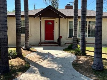611 S Griffith Park