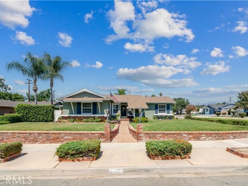 971 E Wanamaker Drive, Covina CA 91724