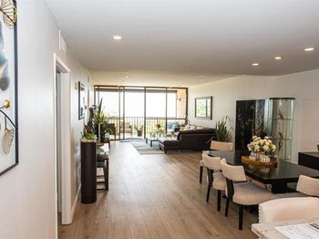 2500 Torrey Pines Road