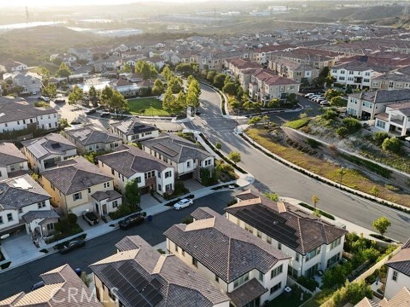 2060 Aliso Canyon, Lake Forest (el Toro) CA 92610