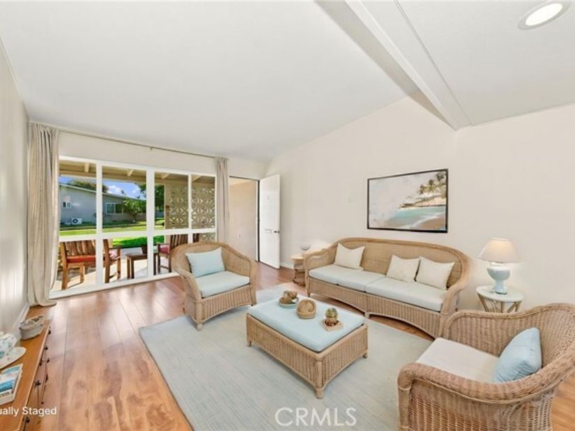 1400 Mayfield 57-J 57J, Seal Beach CA 90740