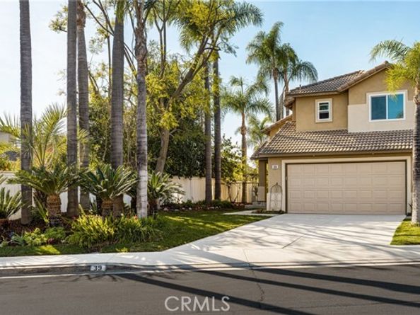 39 Touraine Place, Lake Forest (el Toro) CA 92610