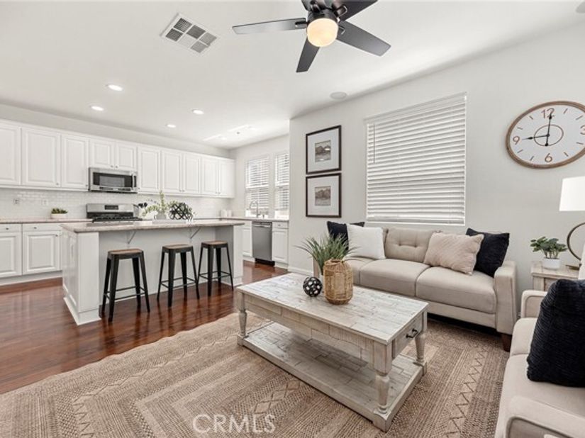 21 Arlington Street, Ladera Ranch CA 92694