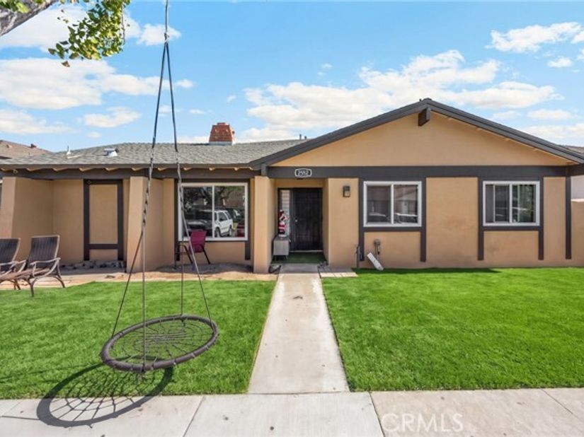 2552 E Terrace, Anaheim CA 92806