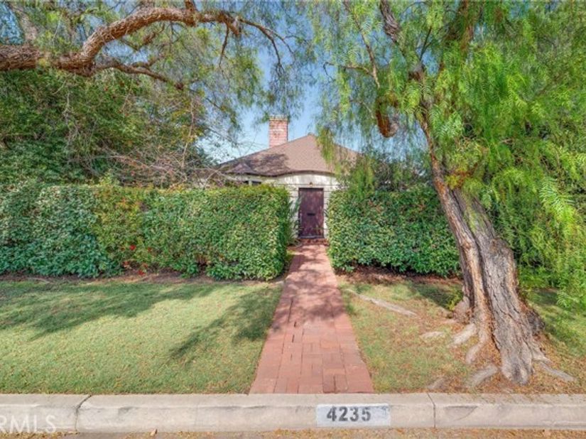4235 Pepperwood, Long Beach CA 90808