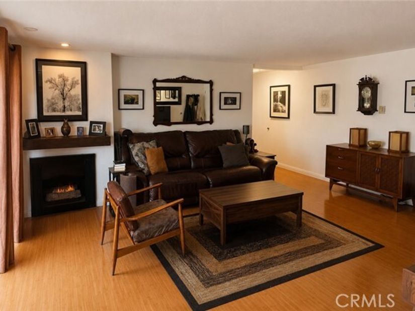 8163 Redlands 39, Playa Del Rey (los Angeles) CA 90293