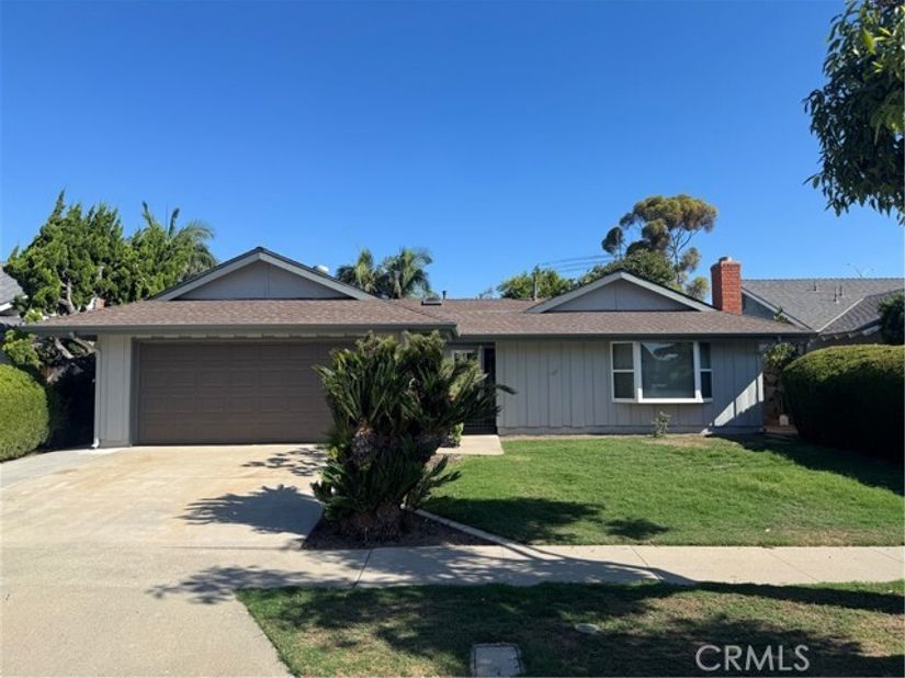 970 Cheyenne, Costa Mesa CA 92626