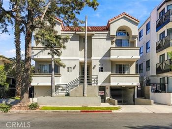 812 Hudson