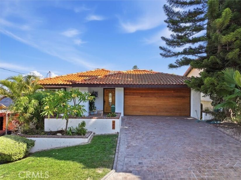 3875 Bluff, Torrance CA 90505