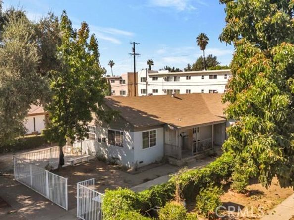 8843 Tilden, Panorama City (los Angeles) CA 91402