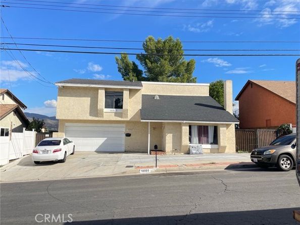 10808 De Haven, Pacoima (los Angeles) CA 91331