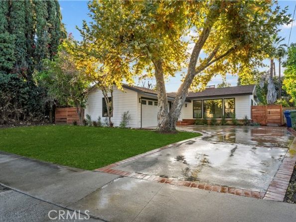 5833 Allott Avenue, Los Angeles CA 91401