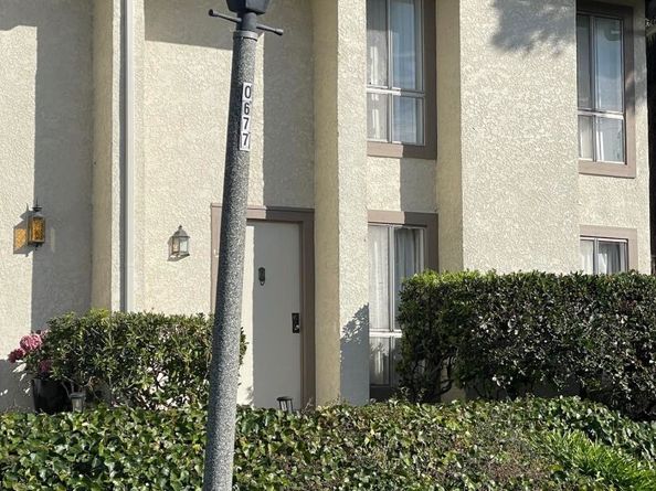 61 Greenview Ln, Richmond CA 94803