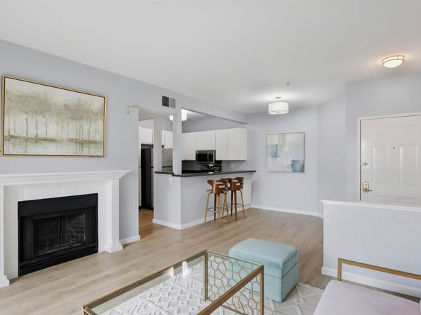 1280 Stanhope Ln 246, Hayward CA 94545