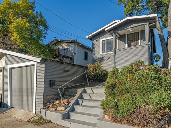 6628 Brann St, Oakland CA 94605