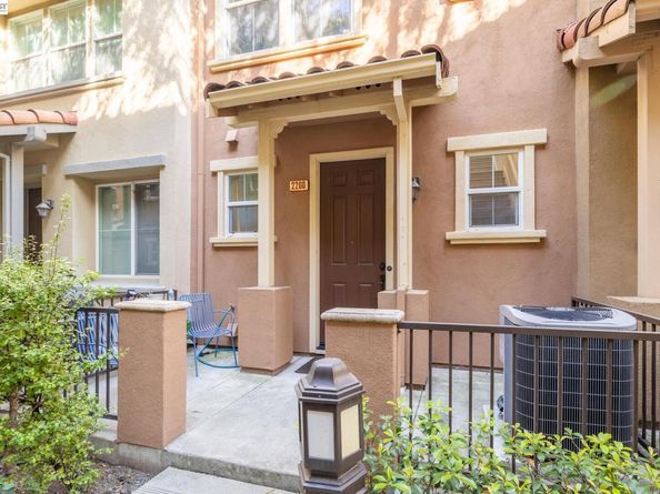 2200 Beech Cir, San Jose CA 95131