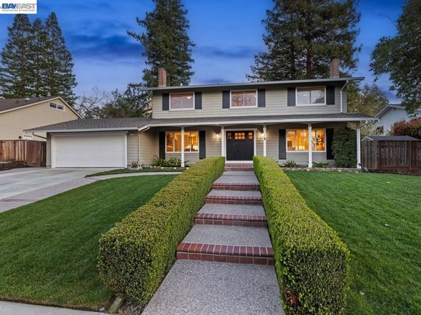 14 E Leeds Ct, Danville CA 94526