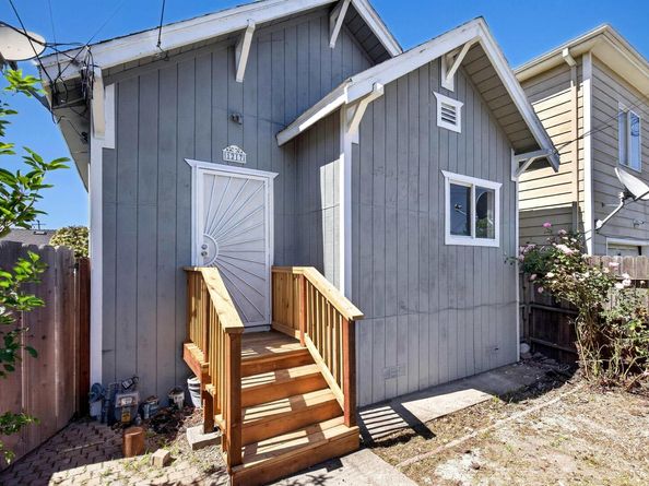 1217 82Nd Ave, Oakland CA 94621