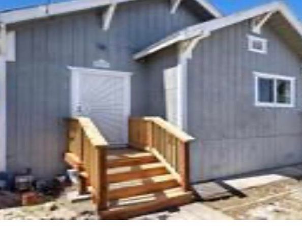 1217 82Nd Ave, Oakland CA 94621