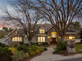 8044 Golden Eagle Way