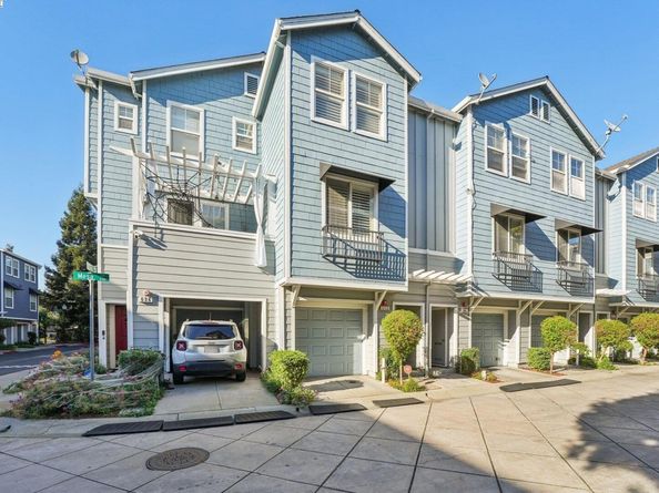 640 Mesa Cir, Hayward CA 94541