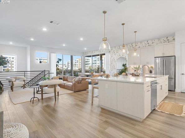 2250 Kilowatt Way 206, Fremont CA 94539