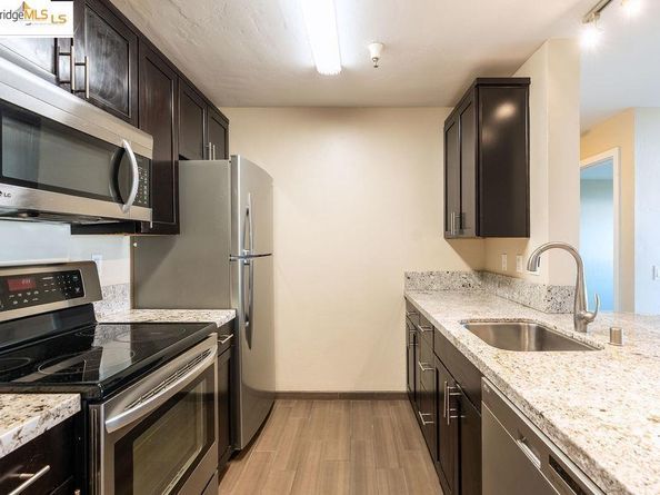 6400 Christie AVE 3213, Emeryville CA 94608