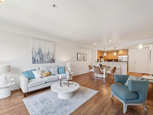 1511 Jefferson ST PH 12, Oakland CA 94612