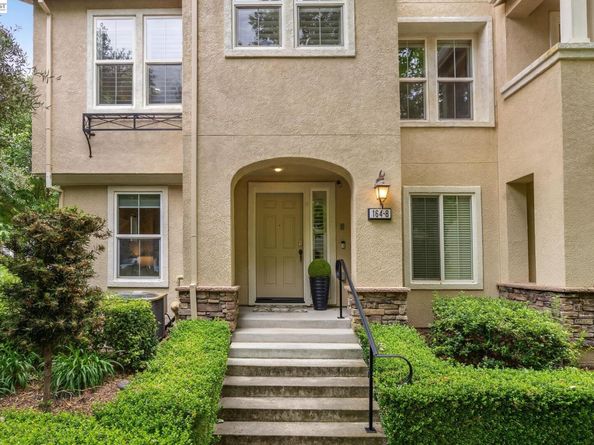 164 Heligan Ln 8, Livermore CA 94551
