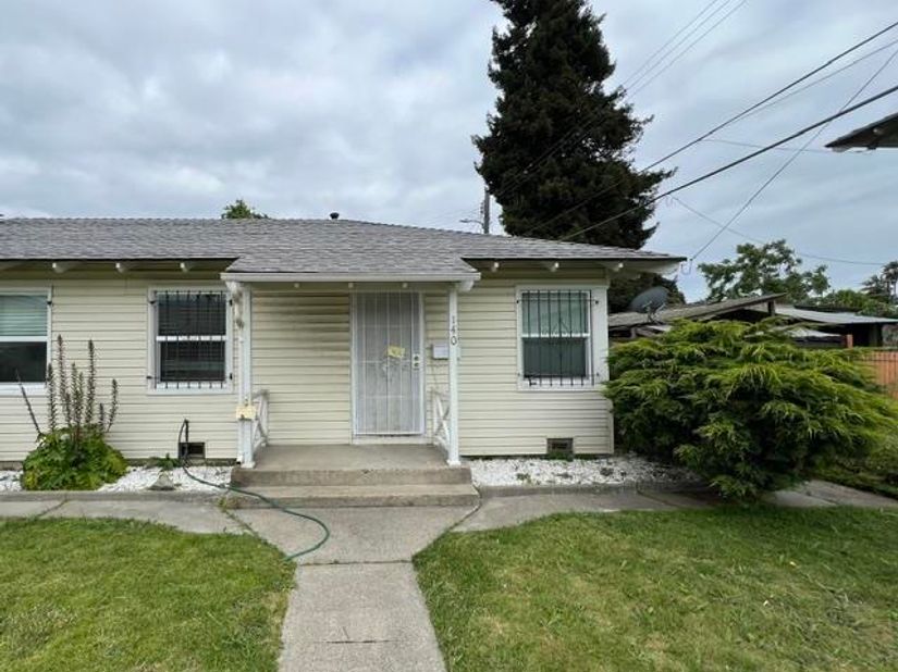 140 W Chanslor ave, Richmond CA 94801