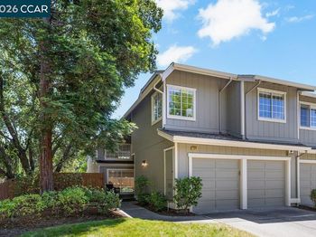234 Hillcrest Ln