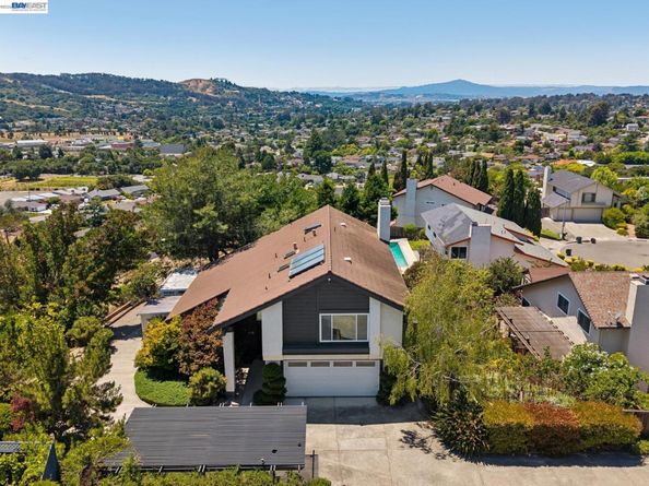 4618 Setting Sun Dr, Richmond CA 94803