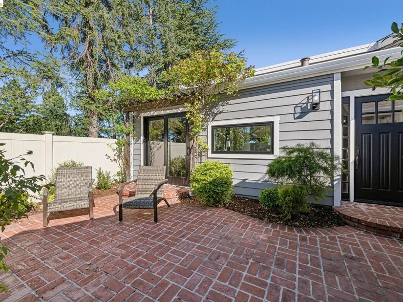 1912 Ascot Dr, Moraga CA 94556