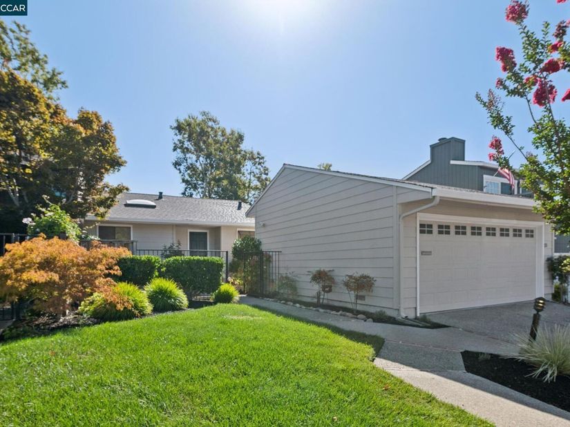 115 Cypress Point Way, Moraga CA 94556