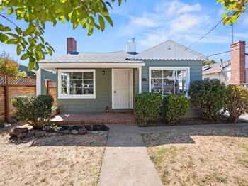 229 Ramona Ave