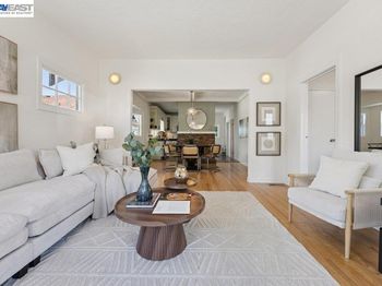 364 Lester Ave