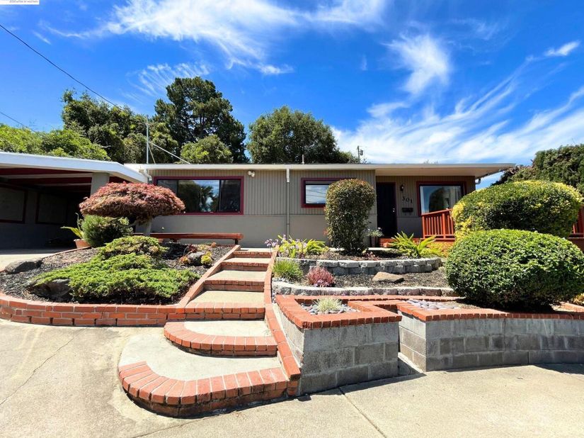301 Joan Vista St, El Sobrante CA 94803